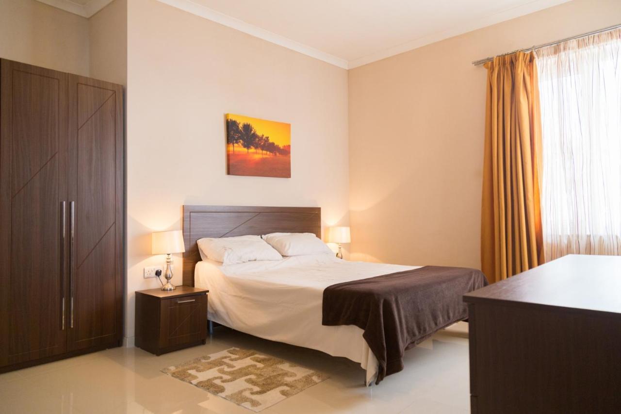 Riviera Holiday Apartments - Seafront - Wifi Marsaskala Dış mekan fotoğraf