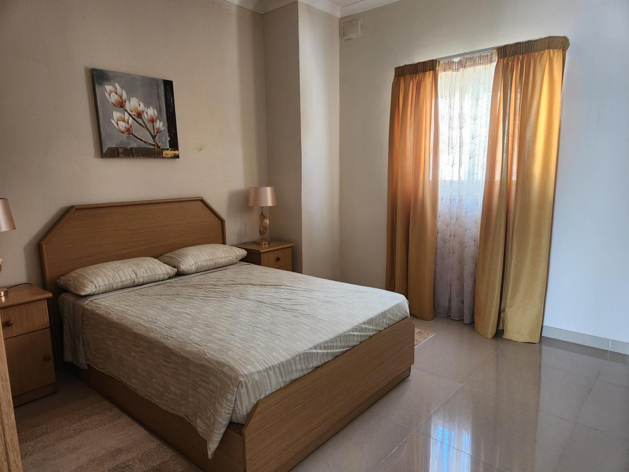 Riviera Holiday Apartments - Seafront - Wifi Marsaskala Oda fotoğraf
